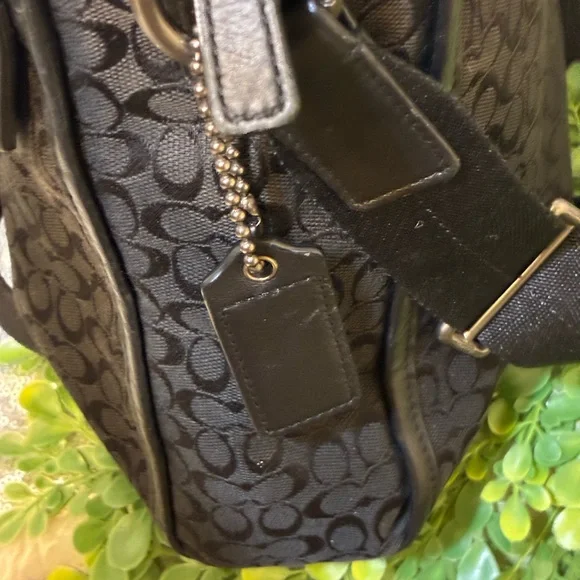 Coach Signature Black Unisex Bag